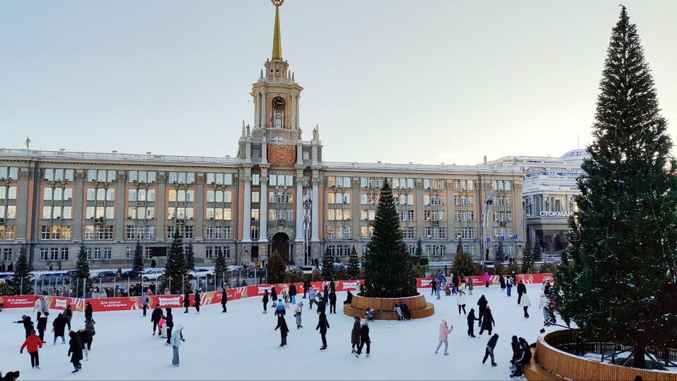 Запускаем Новый год: все елочные базары, горки, ярмарки, катки и городки в полезной афише 7 Запускаем Новый год: все елочные базары, горки, ярмарки, катки и городки в полезной афише 7