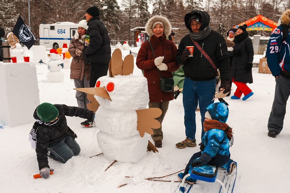 На челябинской акции «Снеговики-добряки» исполнилось более 4 тыс. желаний 2 На челябинской акции «Снеговики-добряки» исполнилось более 4 тыс. желаний 2