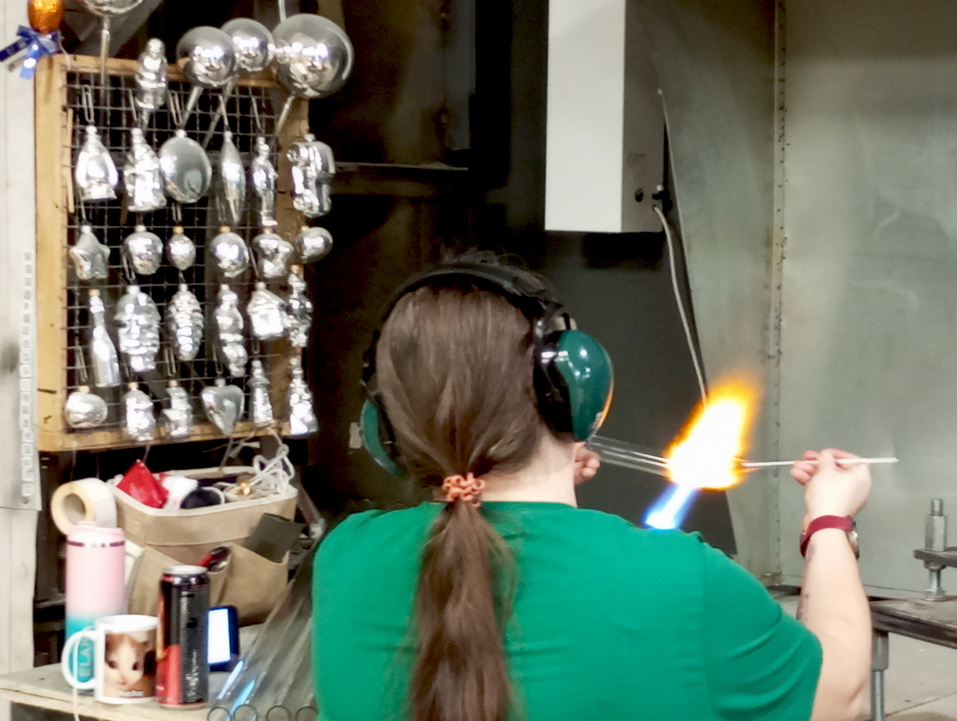 «Ленигрушка»: как работает фабрика новогоднего настроения 17 «Ленигрушка»: как работает фабрика новогоднего настроения 17