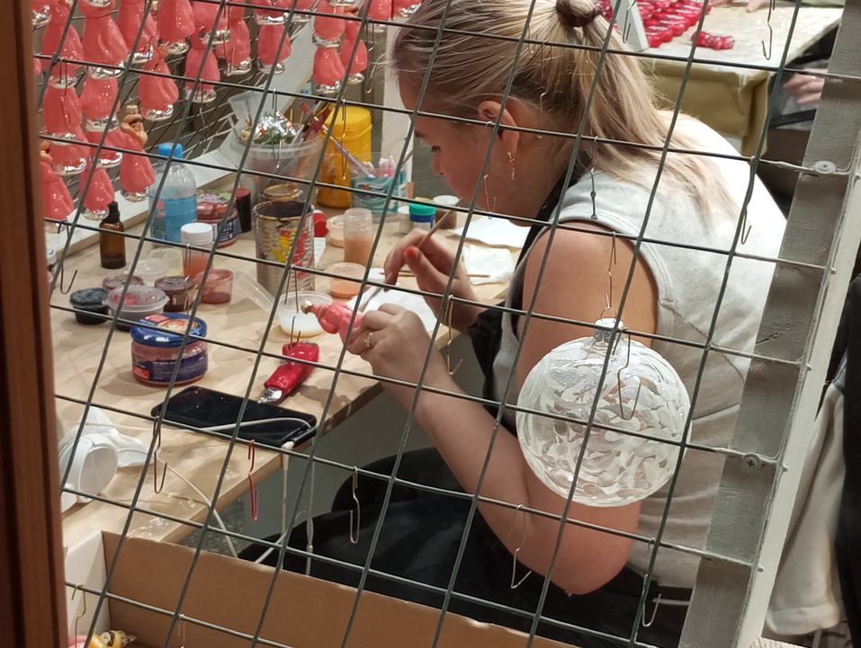 «Ленигрушка»: как работает фабрика новогоднего настроения 22 «Ленигрушка»: как работает фабрика новогоднего настроения 22