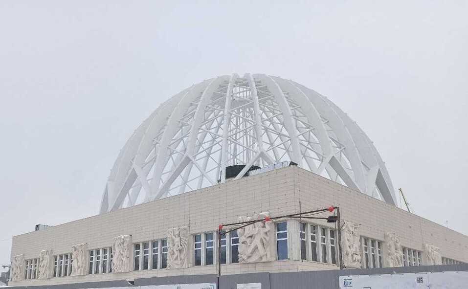 Новогодние представления в Екатеринбургском цирке можно будет увидеть только в 2027 г. 3 Новогодние представления в Екатеринбургском цирке можно будет увидеть только в 2027 г. 3