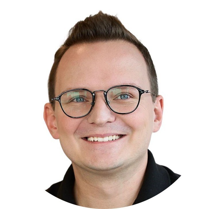 «Кривая хайпа вокруг ИИ стала загибаться вниз: все начали смотреть на возврат инвестиций» 2 «Кривая хайпа вокруг ИИ стала загибаться вниз: все начали смотреть на возврат инвестиций» 2