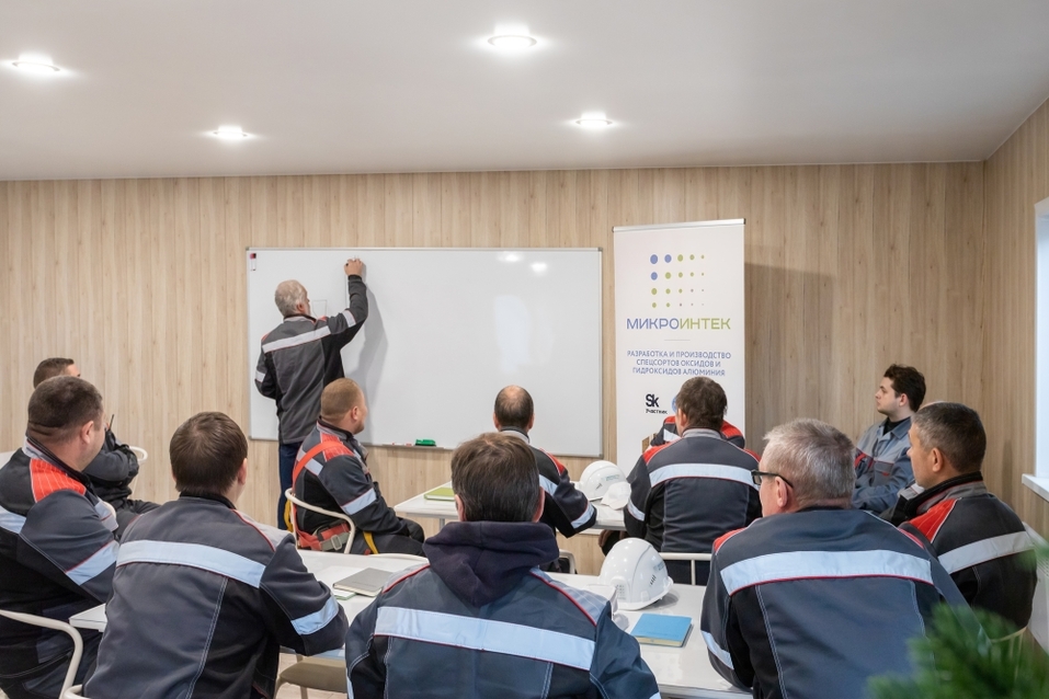 «Игрокам вроде РУСАЛа такое неинтересно»: как «Микроинтек» встроился в рынок гигантов 1 «Игрокам вроде РУСАЛа такое неинтересно»: как «Микроинтек» встроился в рынок гигантов 1
