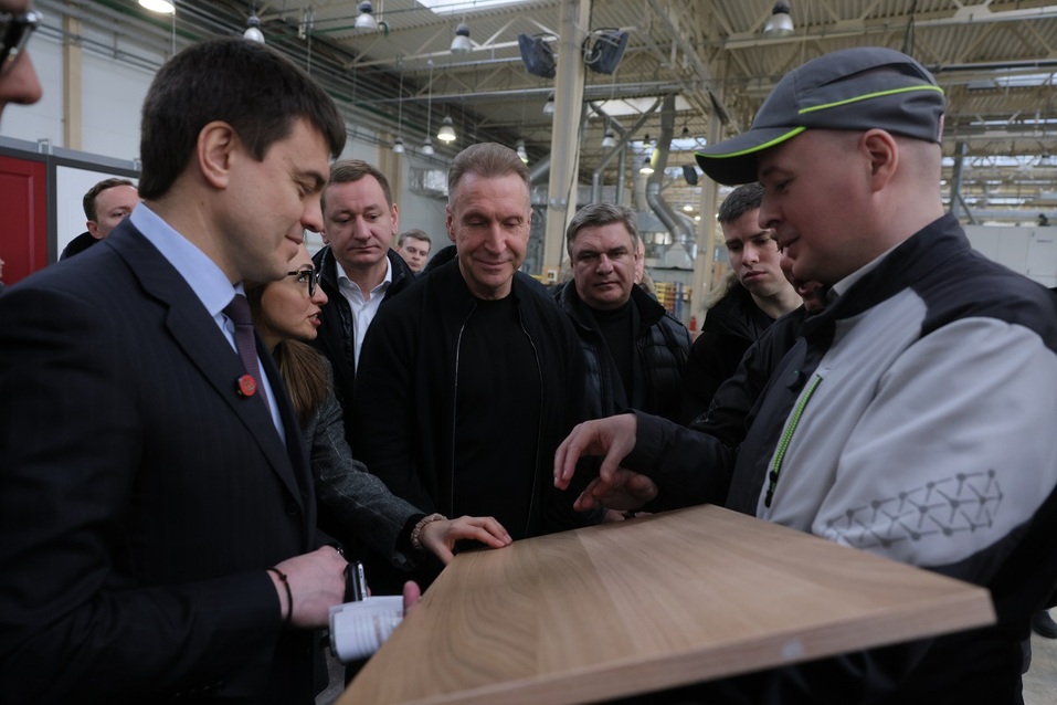 Крупнейшее мебельное производство Красноярска запустят в 2026
1 Крупнейшее мебельное производство Красноярска запустят в 2026
1