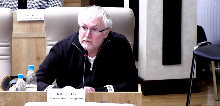 Как выбирали мэра Екатеринбурга: программы кандидатов и каверзные вопросы депутатов 4 Как выбирали мэра Екатеринбурга: программы кандидатов и каверзные вопросы депутатов 4