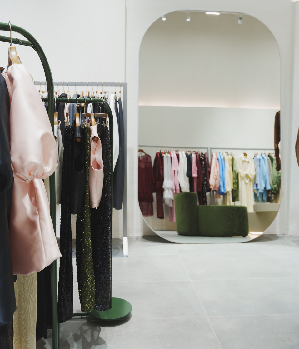 Красноярский бренд ICHE уходит из ТРЦ «Планета». Причина — повышение аренды? 1 Красноярский бренд ICHE уходит из ТРЦ «Планета». Причина — повышение аренды? 1