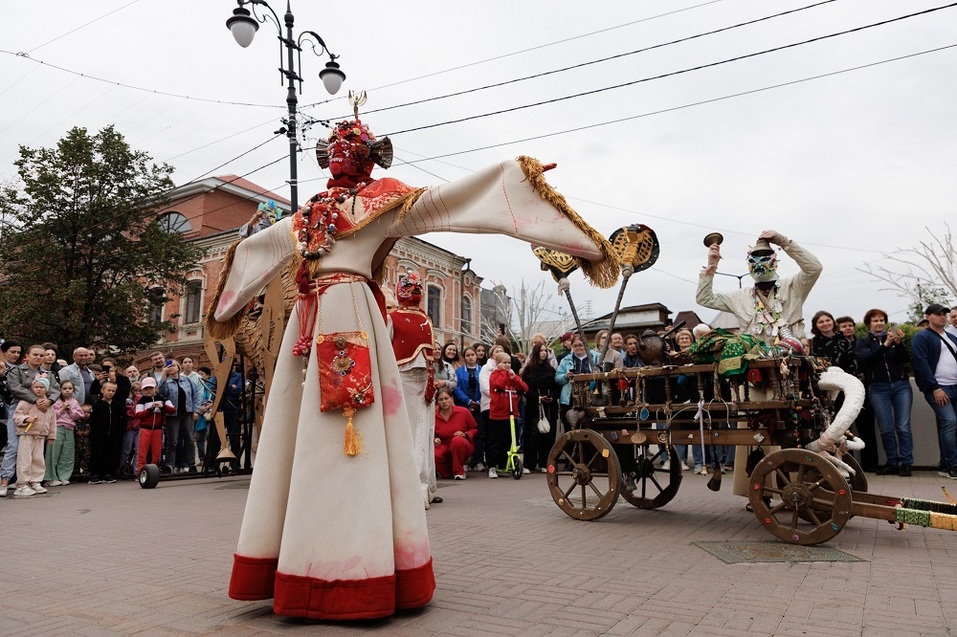 Алексей Бетехтин: «Культура не окупается — и это нормально»
5 Алексей Бетехтин: «Культура не окупается — и это нормально»
5