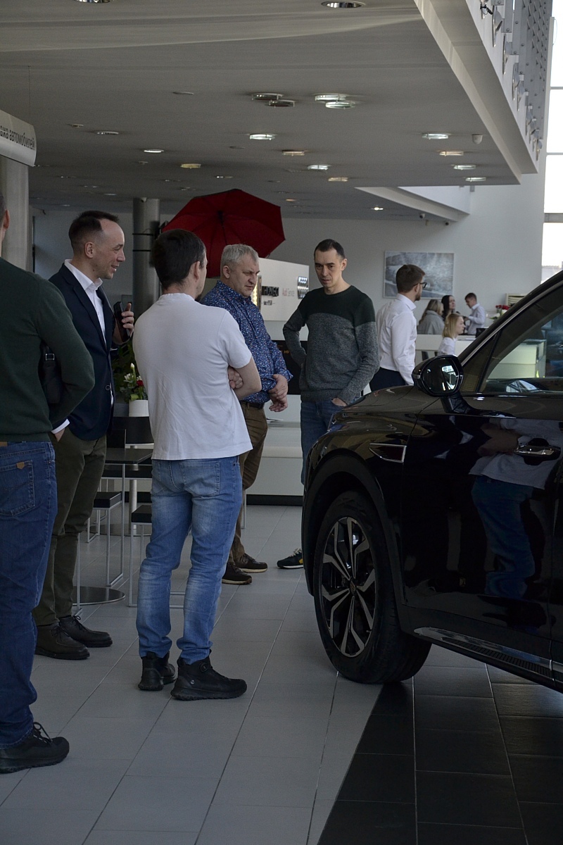 Бизнес-завтрак: в Челябинске представили новые модели авто премиум-класса 3 Бизнес-завтрак: в Челябинске представили новые модели авто премиум-класса 3