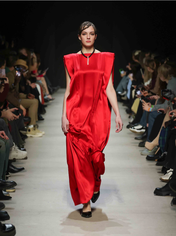 Дизайнер из Красноярска Дарья Киприянова покажет новую коллекцию на Московской неделе моды 1 Дизайнер из Красноярска Дарья Киприянова покажет новую коллекцию на Московской неделе моды 1