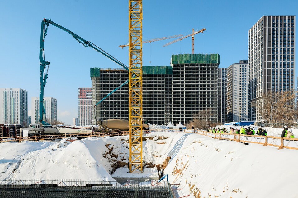 «Линии, отражающие вас». Крупный девелопер заложил в проект философский камень 9 «Линии, отражающие вас». Крупный девелопер заложил в проект философский камень 9