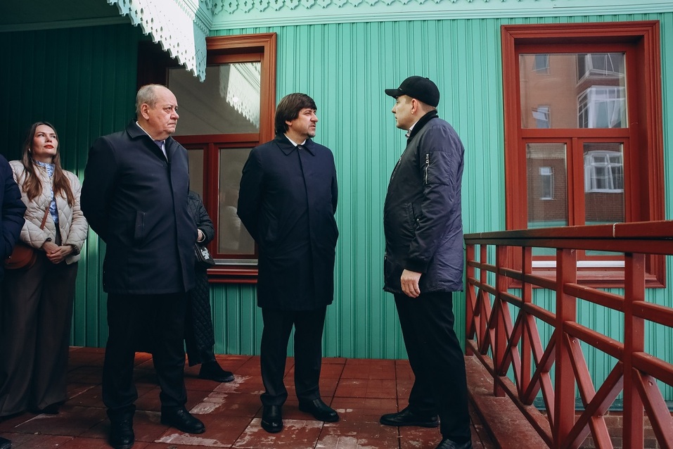 Тюменский бизнесмен вложил 50 млн в реставрацию старинного дома в центре города 1 Тюменский бизнесмен вложил 50 млн в реставрацию старинного дома в центре города 1