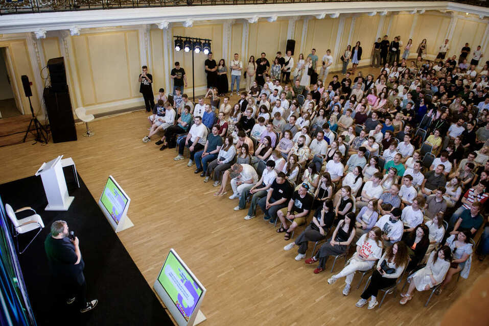 Сурдин, Семихатов и Трабун выступят на фестивале «Тех-Френдли» в Нижнем Новгороде 2 Сурдин, Семихатов и Трабун выступят на фестивале «Тех-Френдли» в Нижнем Новгороде 2