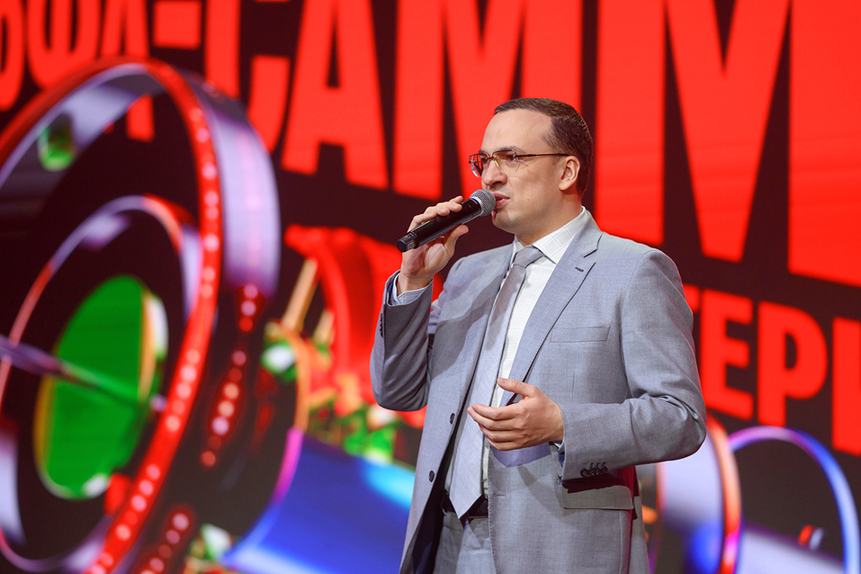 Альфа‑Саммит в Екатеринбурге: бизнес и власть сверили цифровые часы
3 Альфа‑Саммит в Екатеринбурге: бизнес и власть сверили цифровые часы
3