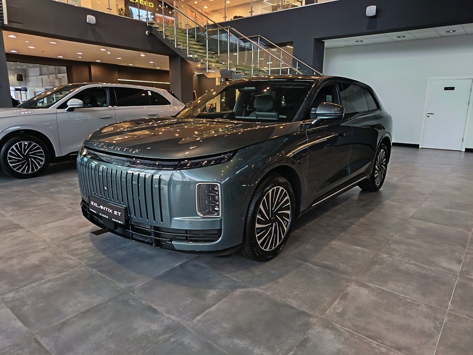 Алюминий, гибрид и «нулевая гравитация»: чем EXLANTIX ET удивляет премиальный сегмент 2 Алюминий, гибрид и «нулевая гравитация»: чем EXLANTIX ET удивляет премиальный сегмент 2