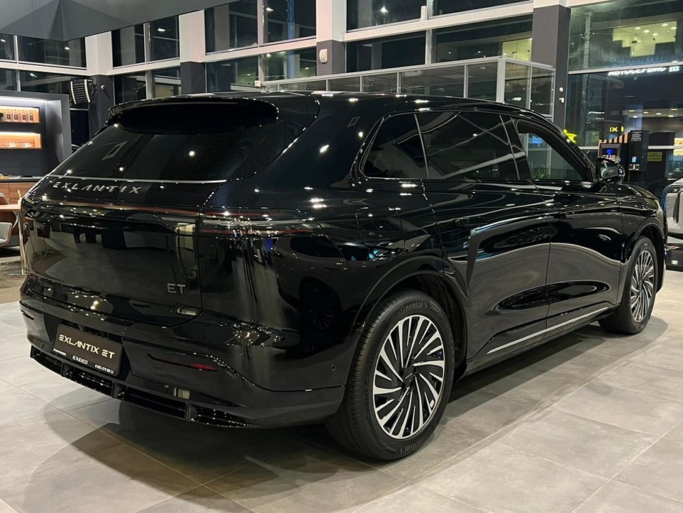 Алюминий, гибрид и «нулевая гравитация»: чем EXLANTIX ET удивляет премиальный сегмент 3 Алюминий, гибрид и «нулевая гравитация»: чем EXLANTIX ET удивляет премиальный сегмент 3