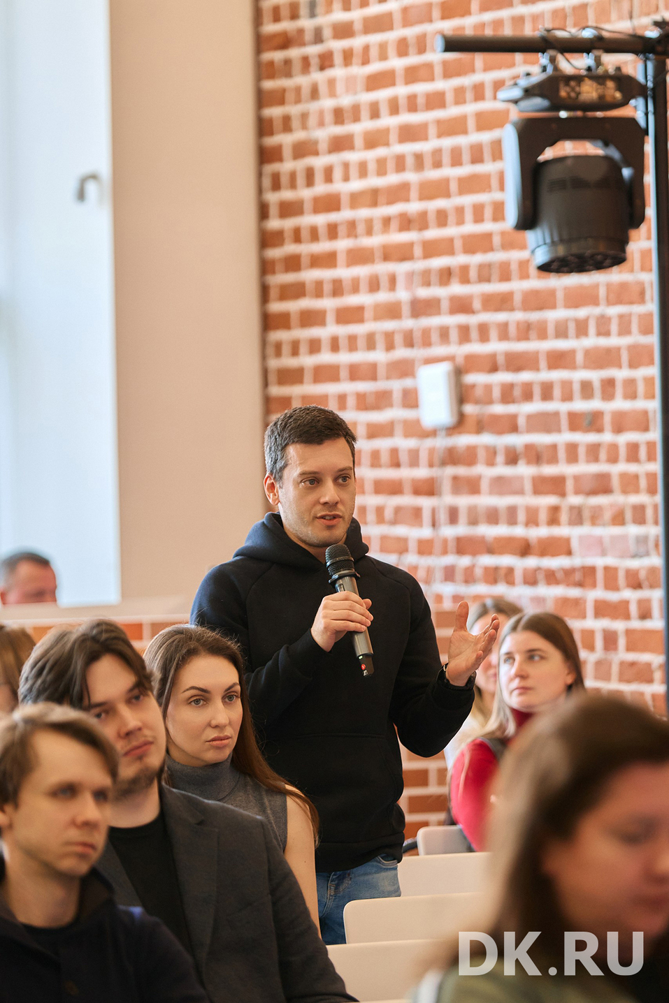 Как ИИ и роботы меняют бизнес в Нижнем Новгороде. Главное с «Будущего региона» 9 Как ИИ и роботы меняют бизнес в Нижнем Новгороде. Главное с «Будущего региона» 9