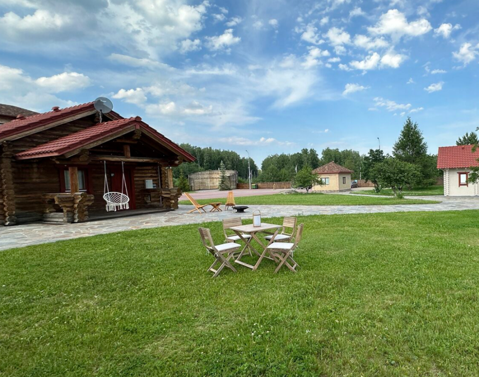 В Челябинской области продают загородную резиденцию рядом с заповедником
2 В Челябинской области продают загородную резиденцию рядом с заповедником
2