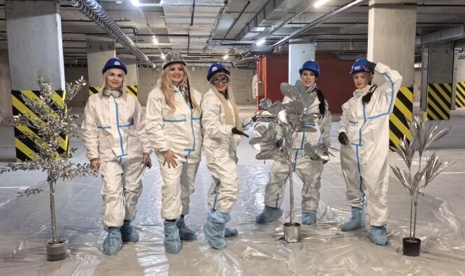 Новосибирский застройщик поставил 7-метрового космонавта в своем ЖК в честь Германа Титова 1 Новосибирский застройщик поставил 7-метрового космонавта в своем ЖК в честь Германа Титова 1