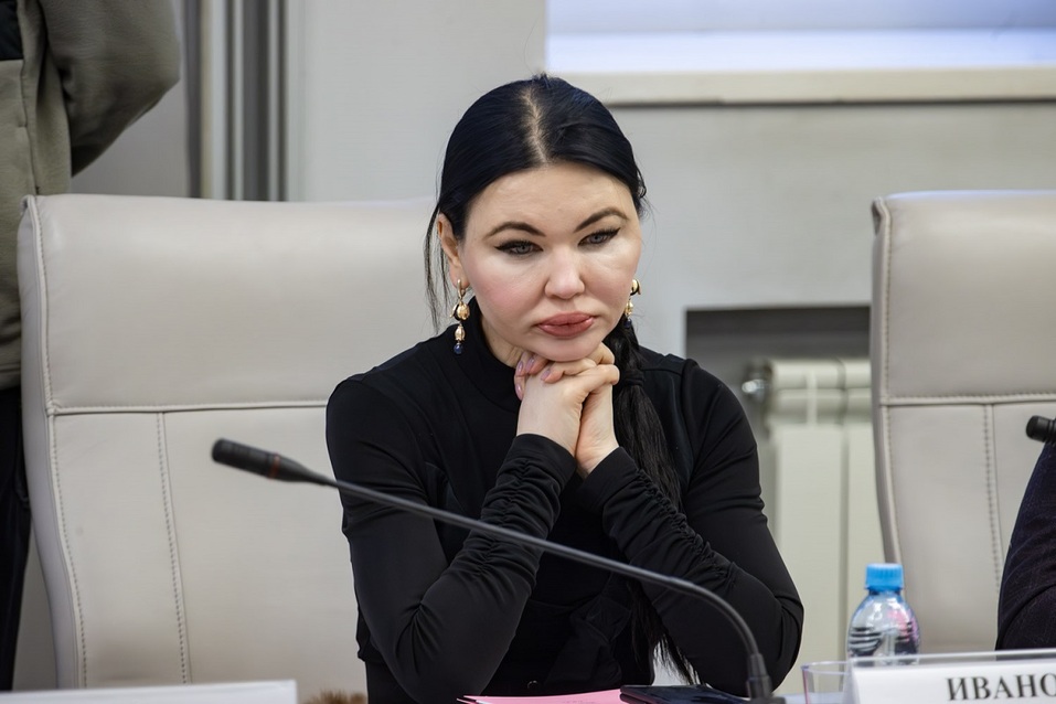 Красноярский депутат Ирина Иванова выбрала новую партию для политсезона
1 Красноярский депутат Ирина Иванова выбрала новую партию для политсезона
1