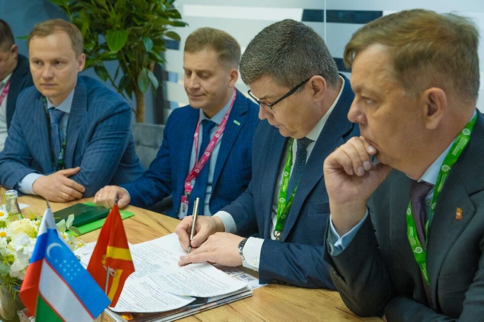 Южный Урал и Узбекистан усиливают экономические связи на «ИННОПРОМЕ» 1 Южный Урал и Узбекистан усиливают экономические связи на «ИННОПРОМЕ» 1