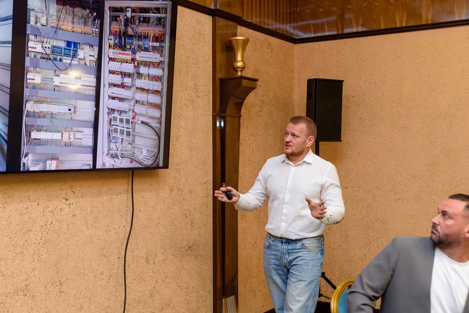 От хаоса к системе: как сделать стройку управляемой, а дом — заботливым
3 От хаоса к системе: как сделать стройку управляемой, а дом — заботливым
3