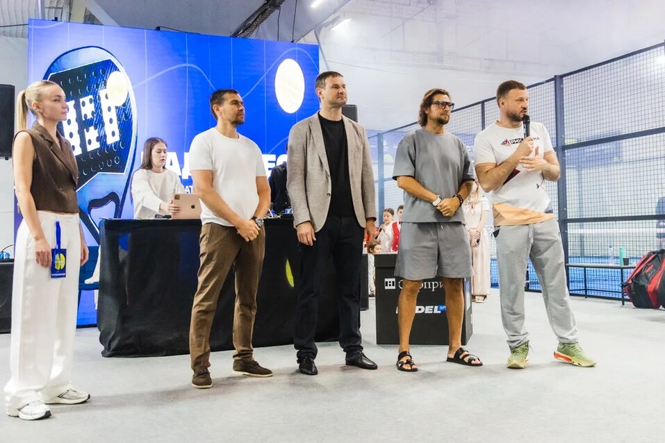 Тысяча зрителей и сотни игроков: в Челябинске прошел большой фестиваль падела 3 Тысяча зрителей и сотни игроков: в Челябинске прошел большой фестиваль падела 3