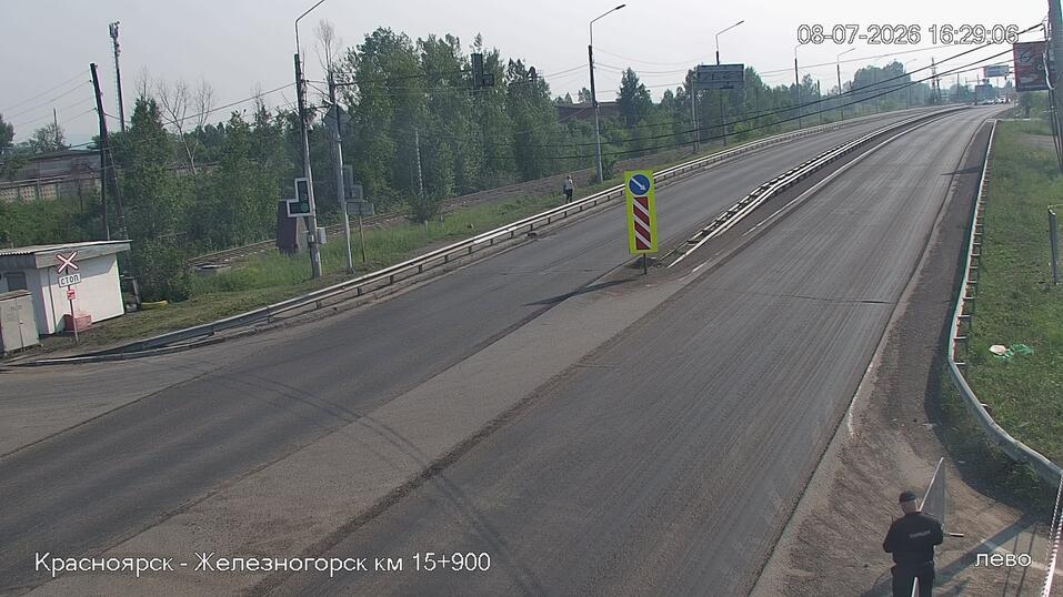 Трассу Красноярск — Железногорск закрыли из-за приезда Дмитрия Медведева 1 Трассу Красноярск — Железногорск закрыли из-за приезда Дмитрия Медведева 1