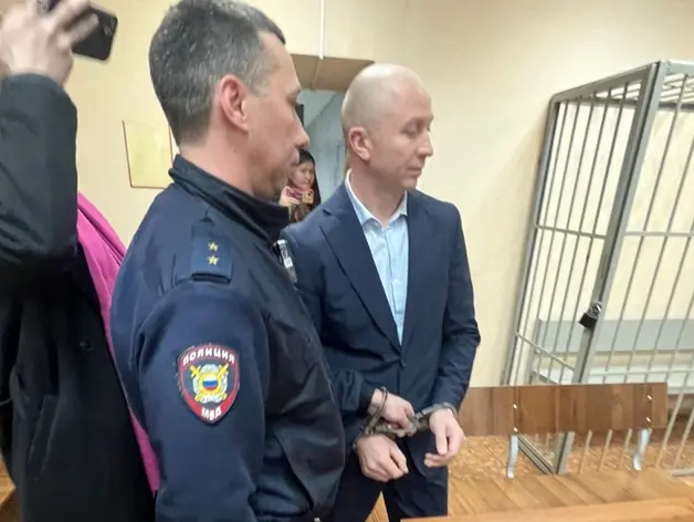 Арестован и отправлен в СИЗО экс-глава свердловского УФНС Сергей Логинов 1 Арестован и отправлен в СИЗО экс-глава свердловского УФНС Сергей Логинов 1