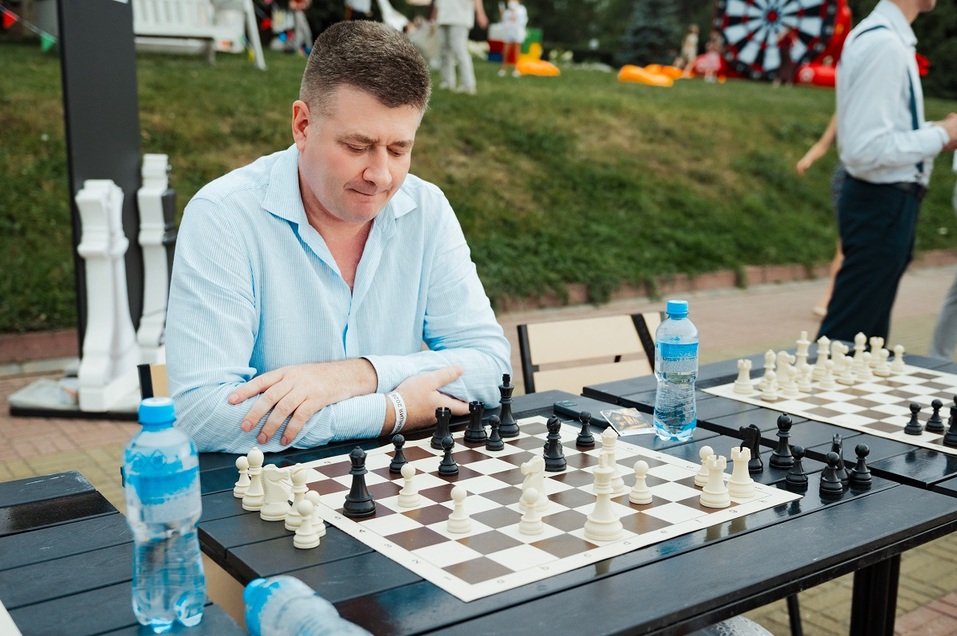 Польза для души и дела: «Бизнес Резиденция» объединила сотни предпринимателей Челябинска
21 Польза для души и дела: «Бизнес Резиденция» объединила сотни предпринимателей Челябинска
21