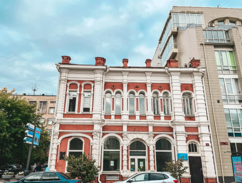 В центре Красноярска выставили на торги Дом нотариуса за 36,3 млн рублей 1 В центре Красноярска выставили на торги Дом нотариуса за 36,3 млн рублей 1