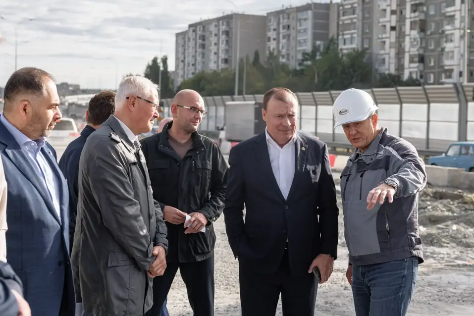 Мэр Екатеринбурга пообещал открыть развязку у Калины уже в сентябре 1 Мэр Екатеринбурга пообещал открыть развязку у Калины уже в сентябре 1