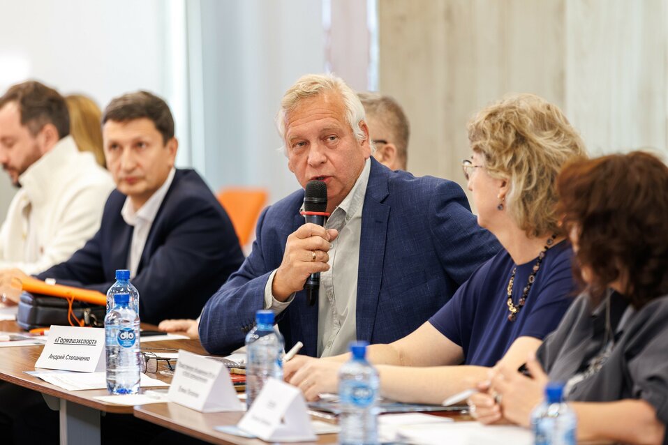Выбраны номинанты на «Промышленника года» и «Экспортера года»-2026 21 Выбраны номинанты на «Промышленника года» и «Экспортера года»-2026 21