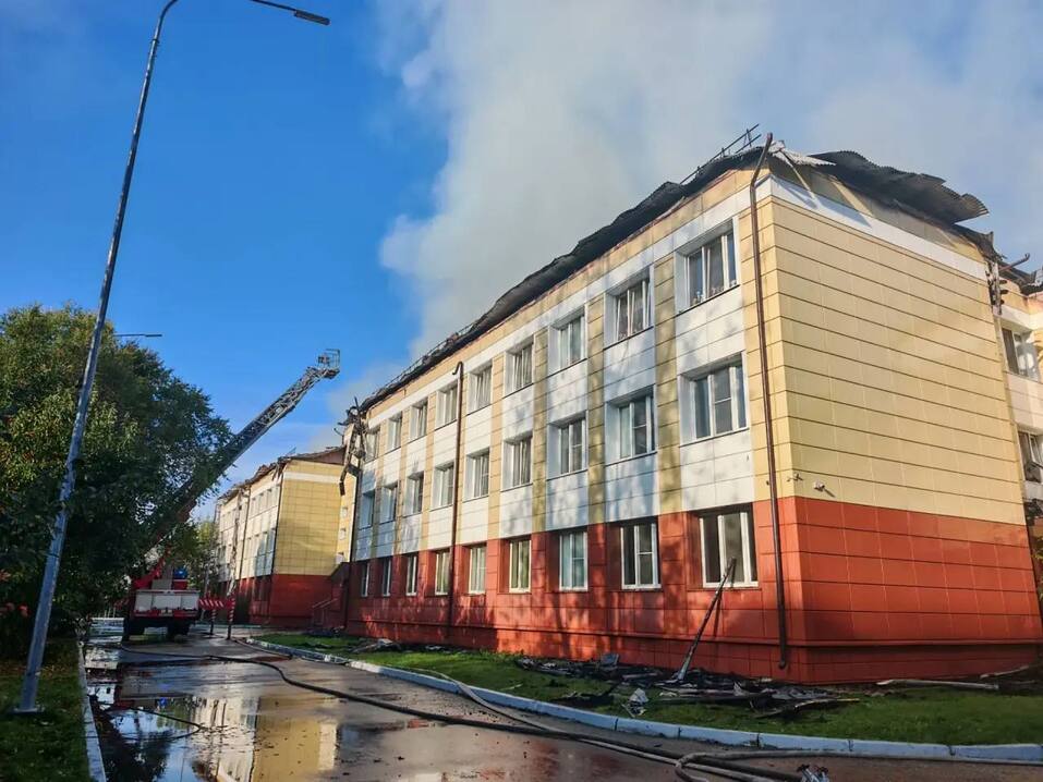 В Тюмени из-за пожара закрыли школу, возбуждено уголовное дело 1 В Тюмени из-за пожара закрыли школу, возбуждено уголовное дело 1
