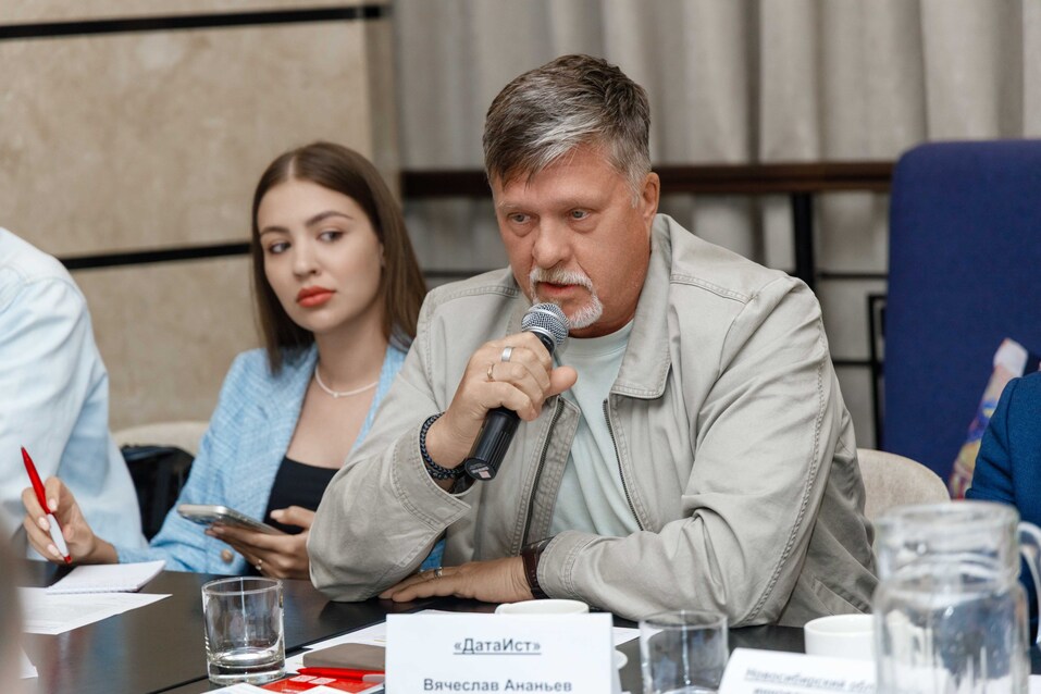 «Деловой квартал» назвал еще шесть имен номинантов премии «Человек года»-2026 50 «Деловой квартал» назвал еще шесть имен номинантов премии «Человек года»-2026 50