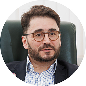 Хрупкое стекло и крепкий сплав: парадоксы семейного бизнеса трех поколений Фейгиных 1 Хрупкое стекло и крепкий сплав: парадоксы семейного бизнеса трех поколений Фейгиных 1