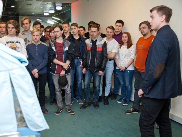 «Неделя без турникетов» и дополнительная стипендия. Как на УОМЗ готовят молодые кадры