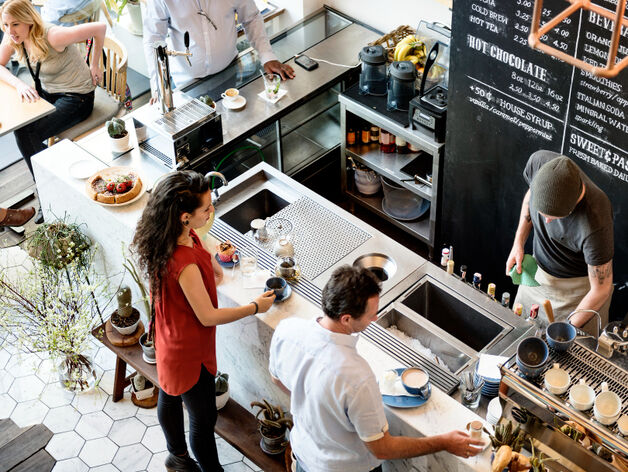 Wildberries, Rostic’s и «Пятерочка» возглавили топ-100 франшиз России