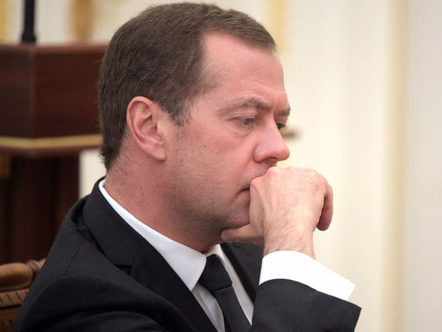 «Мерзавцы без мозгов и совести»: 10 высказываний Дмитрия Медведева о бизнесменах и деньгах