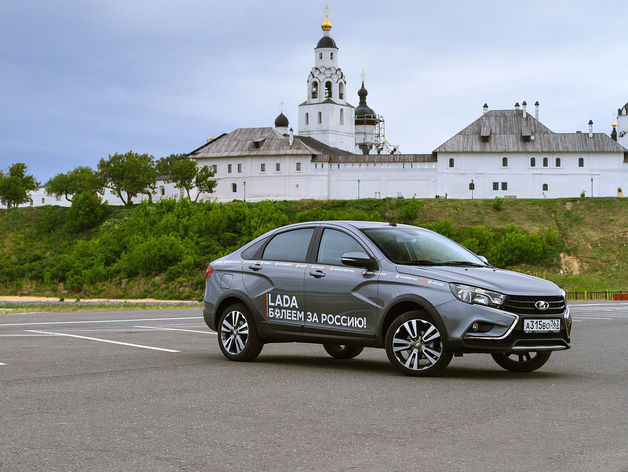 Выпустили, потому что могли. Тест-драйв Lada Vesta Cross