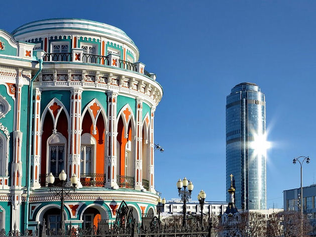«Не только для туристов». Кому выгодна «карта гостя» Екатеринбурга и стоит ли ее покупать?