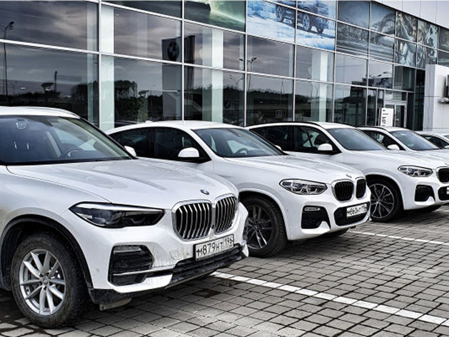 Официальные дилеры BMW в Екатеринбурге открыли продажу тестовых авто