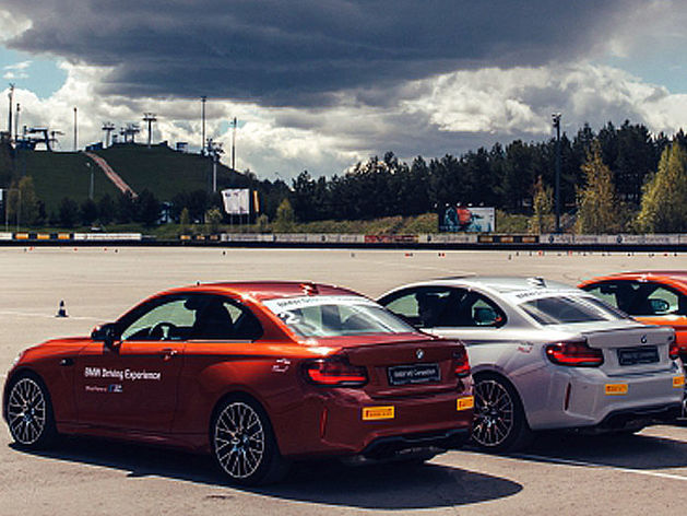Официальные дилеры BMW в Екатеринбурге проведут контраварийный курс для автовладельцев