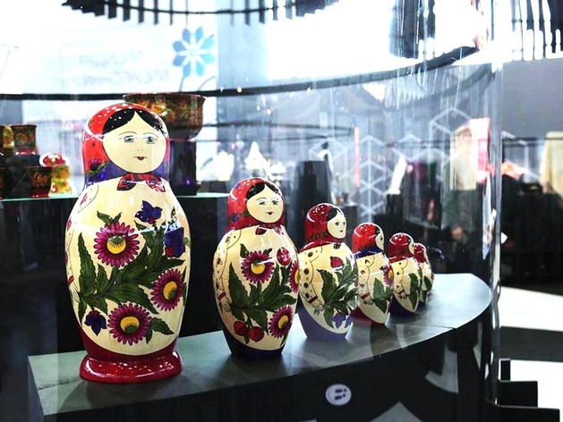 В Екатеринбурге на выставке Иннопром открылась экспозиция «Традиции и инновации»