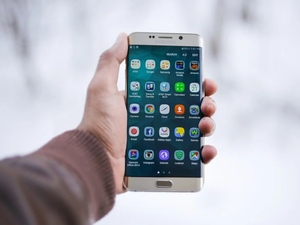Райффайзенбанк запустил мобильное приложение для корпоративного бизнеса