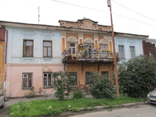 В Екатеринбурге на продажу выставят два старинных дома, находящихся под охраной