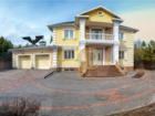 Дом за 85 млн остается самым дорогим среди продающихся в Красноярске коттеджей