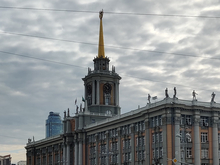 Мэрия Екатеринбурга грозит забрать у девелоперов часть площадок