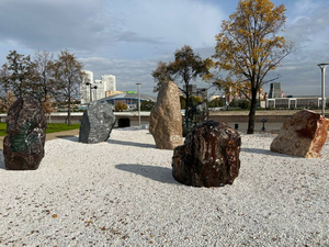 В Челябинске завершают благоустройство «Сада камней». Фото