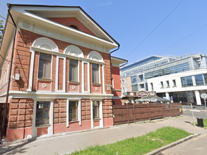 Старинный особняк в центре Нижнего Новгорода подешевел на 45 млн руб. 
