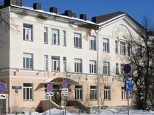 Здание больницы в центре Тюмени выставили на торги за 140 млн рублей